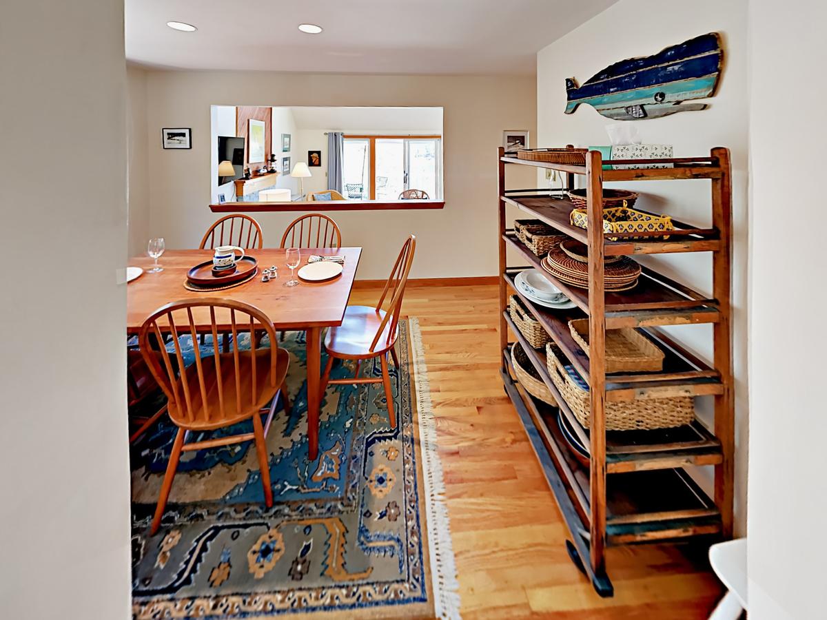 69 Cushman Point Rd Home - thumb 13