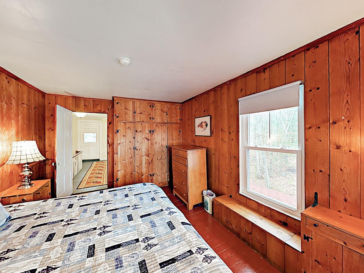 Seal Cove Home - thumb 12