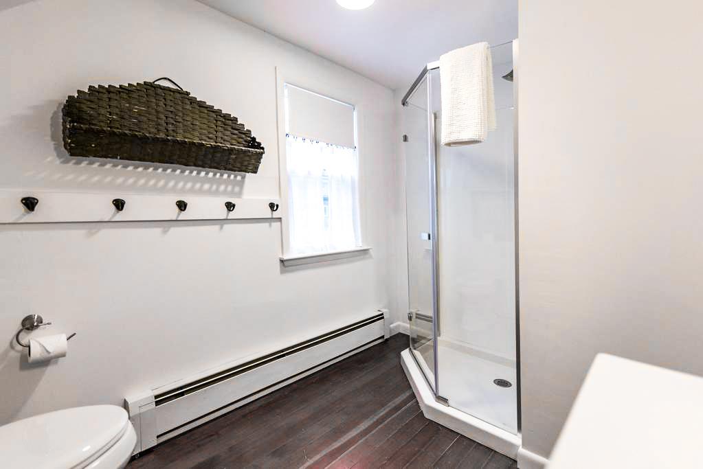 15 Sea Street Home - thumb 2