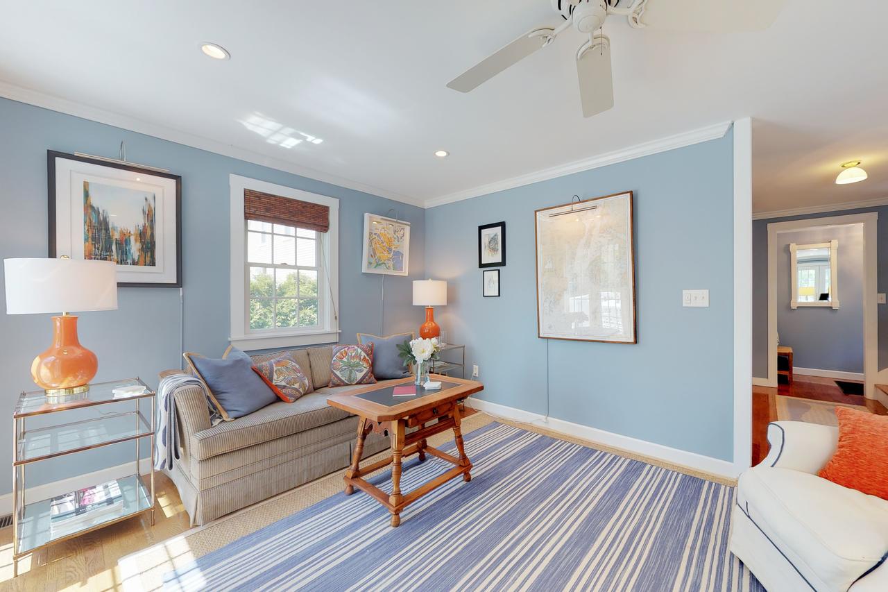 6 Central - thumb 13