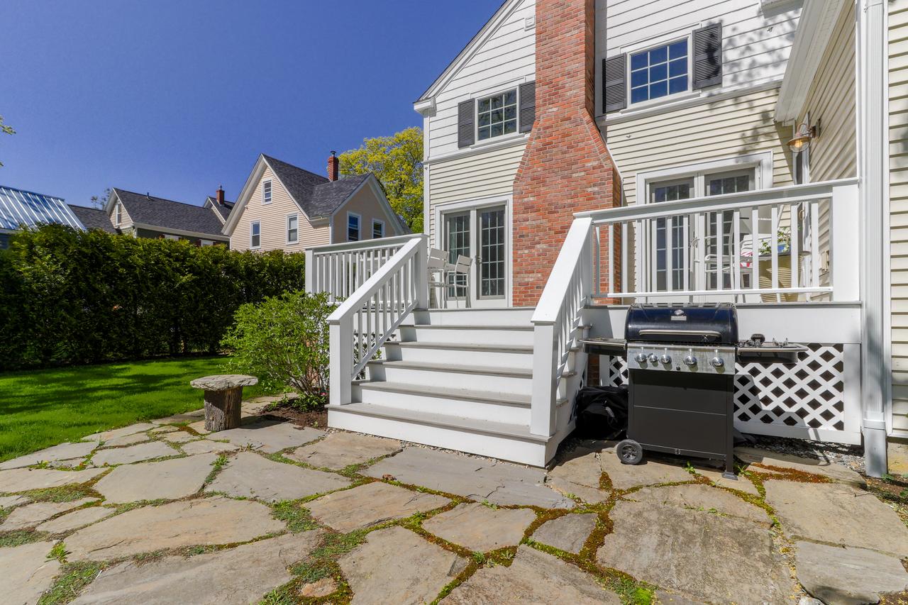 6 Central - thumb 35