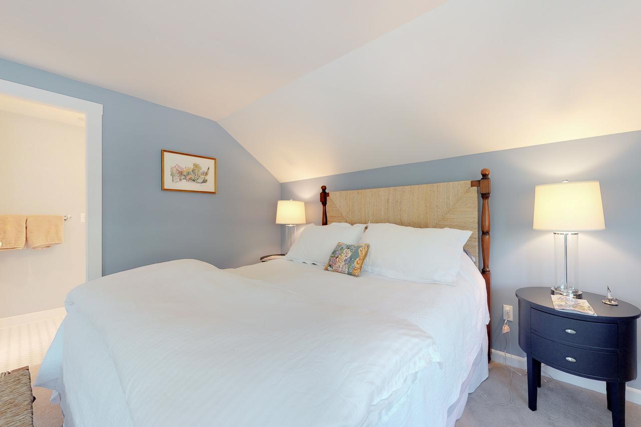 6 Central - thumb 20