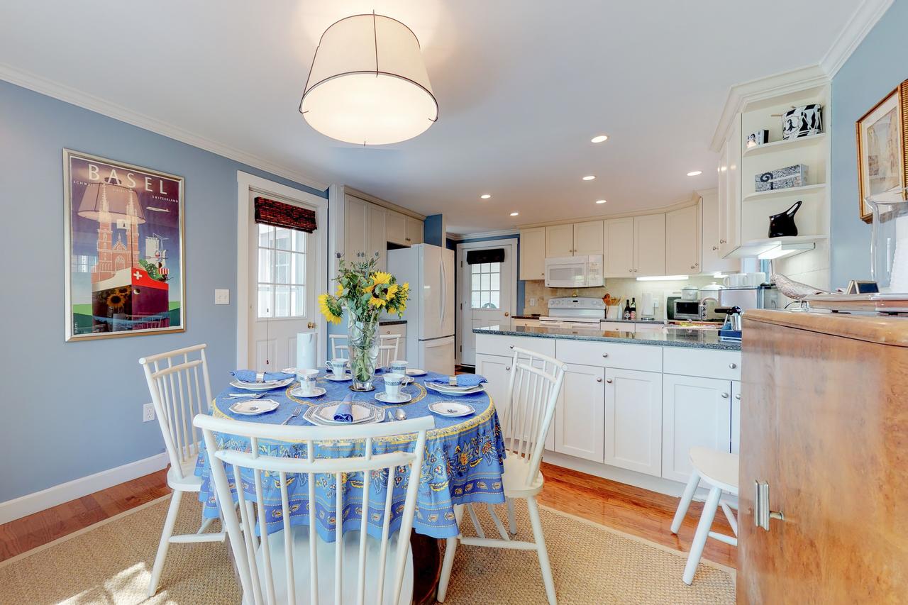 6 Central - thumb 16