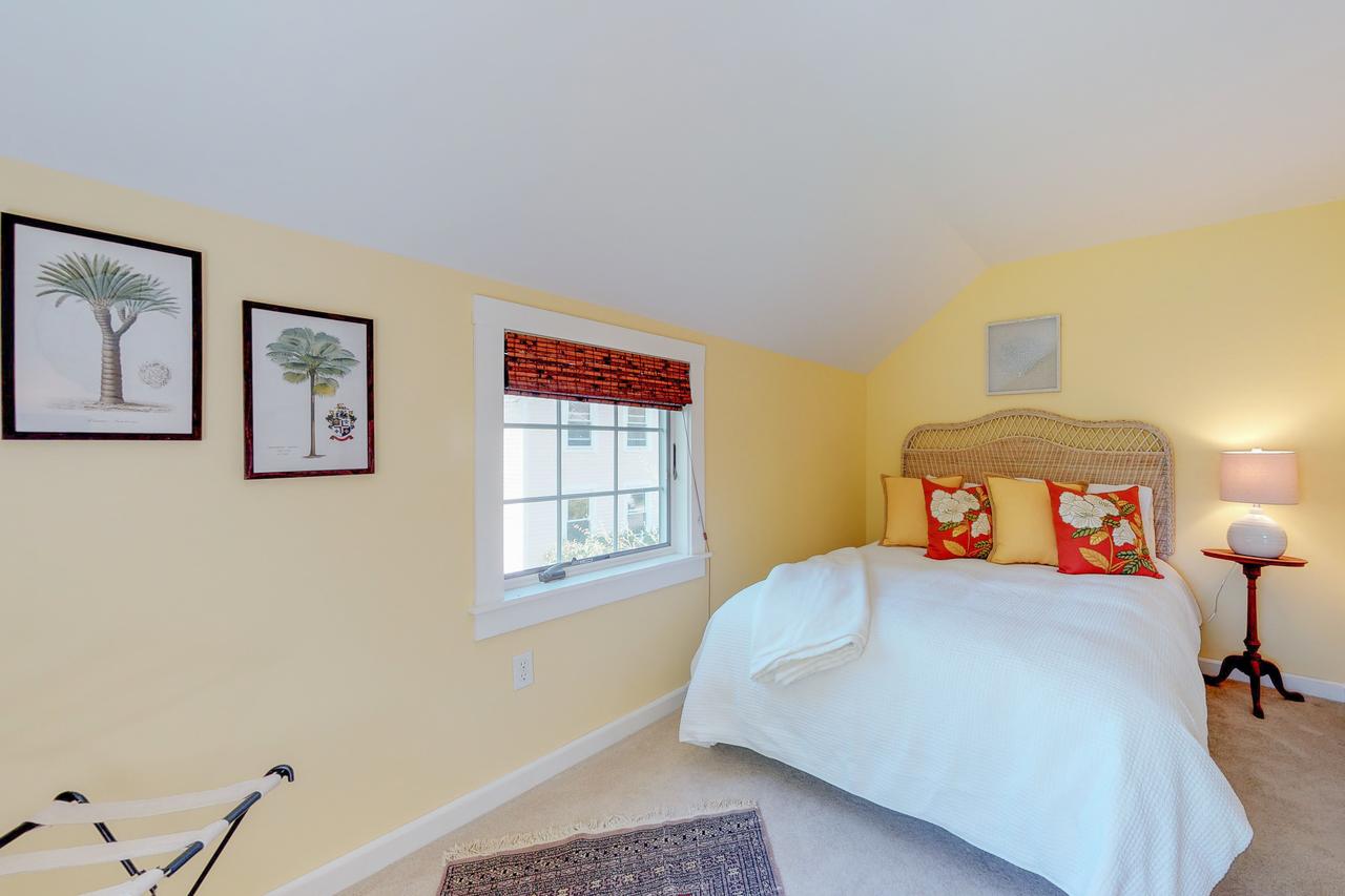 6 Central - thumb 23