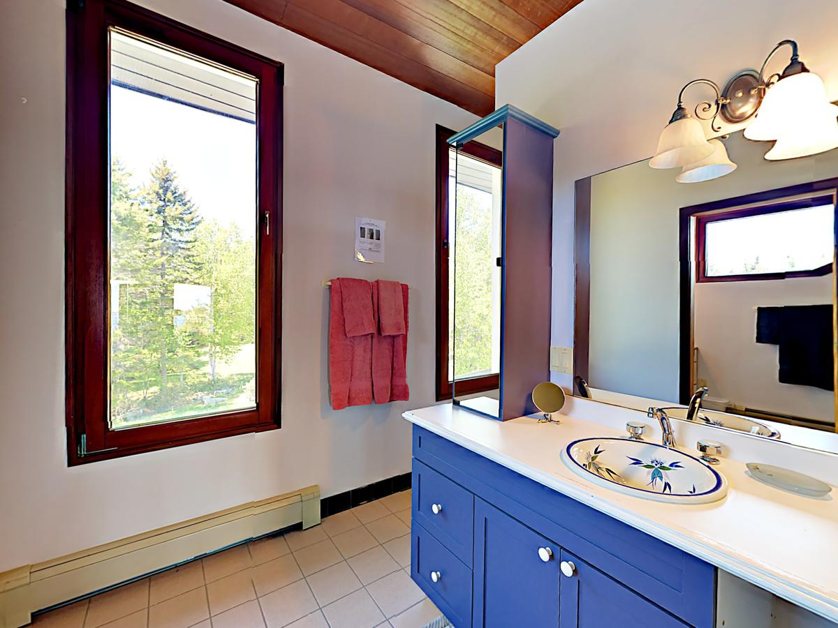 116 East Boothbay Home - thumb 4