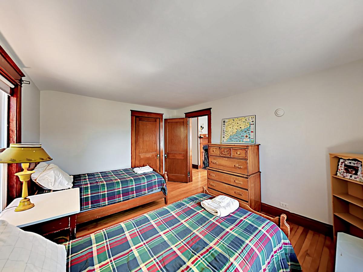 49 Murray Hill Home - thumb 6