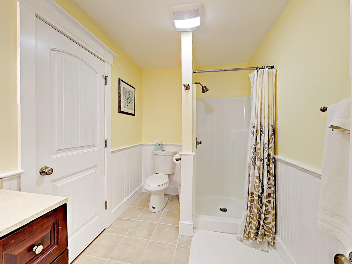 306 Eddy Rd Condo Unit 702B - thumb 8