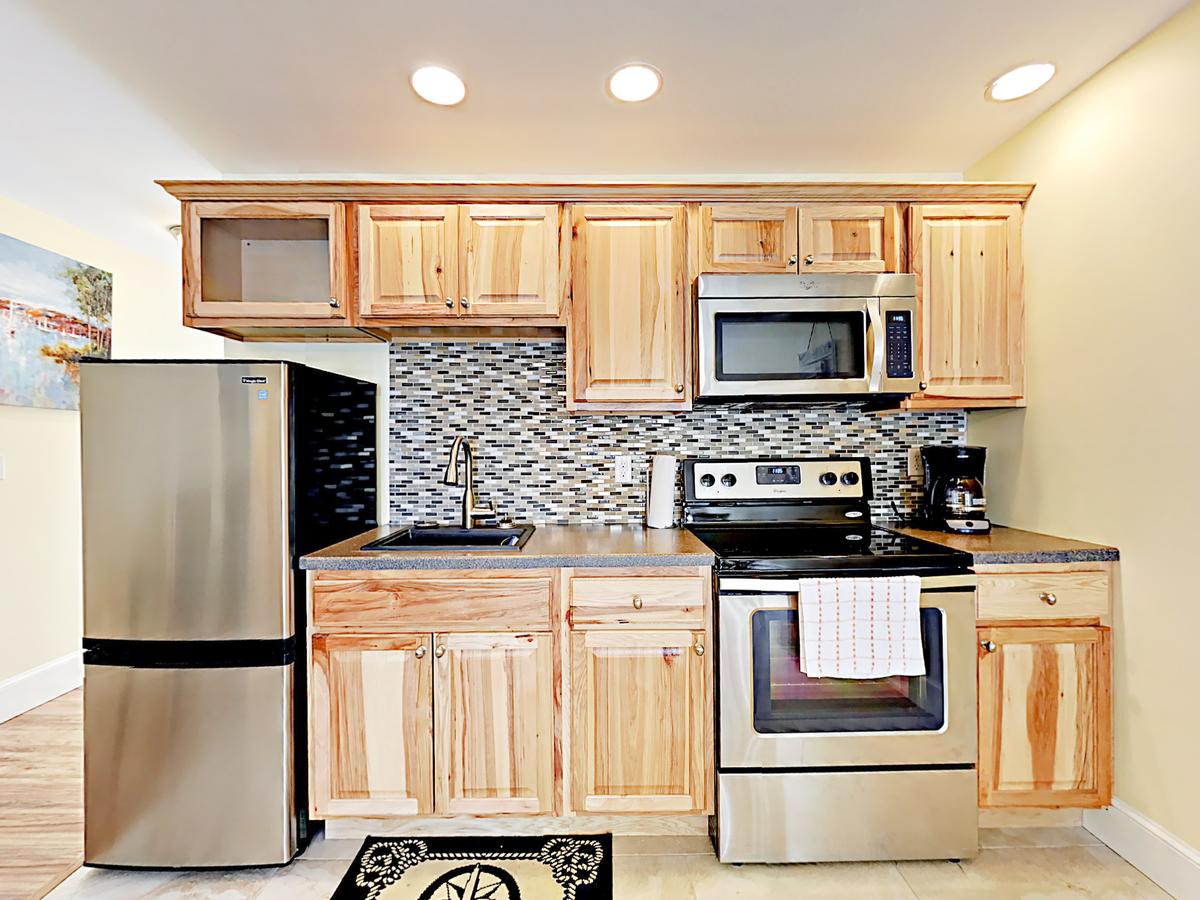 306 Eddy Rd Condo Unit 702B - thumb 4