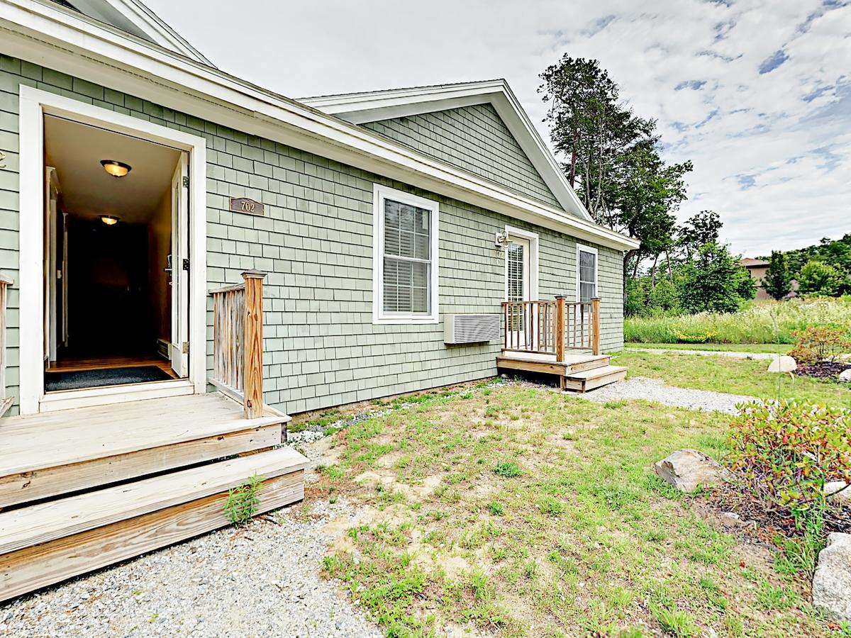 306 Eddy Rd Condo Unit 702B - thumb 10