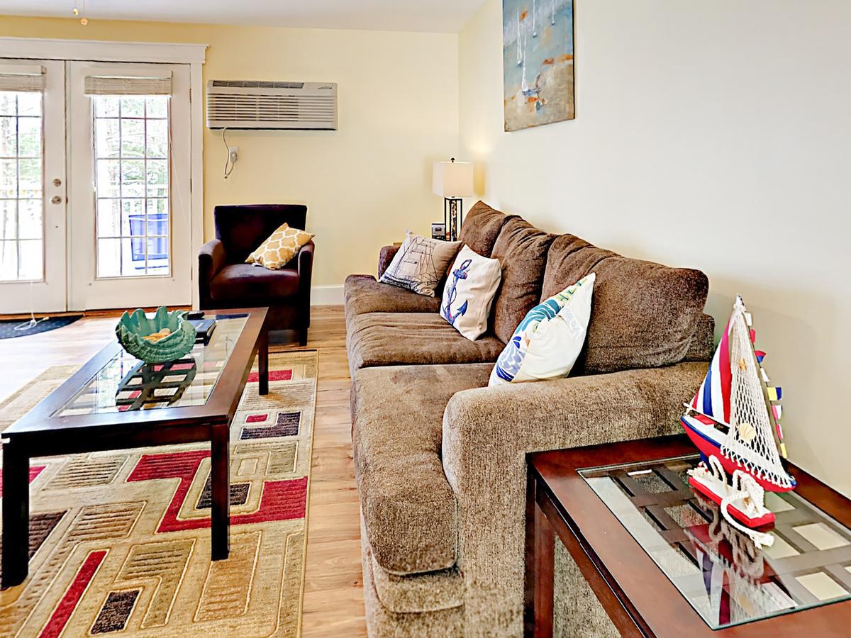 306 Eddy Rd Condo Unit 702B - thumb 3