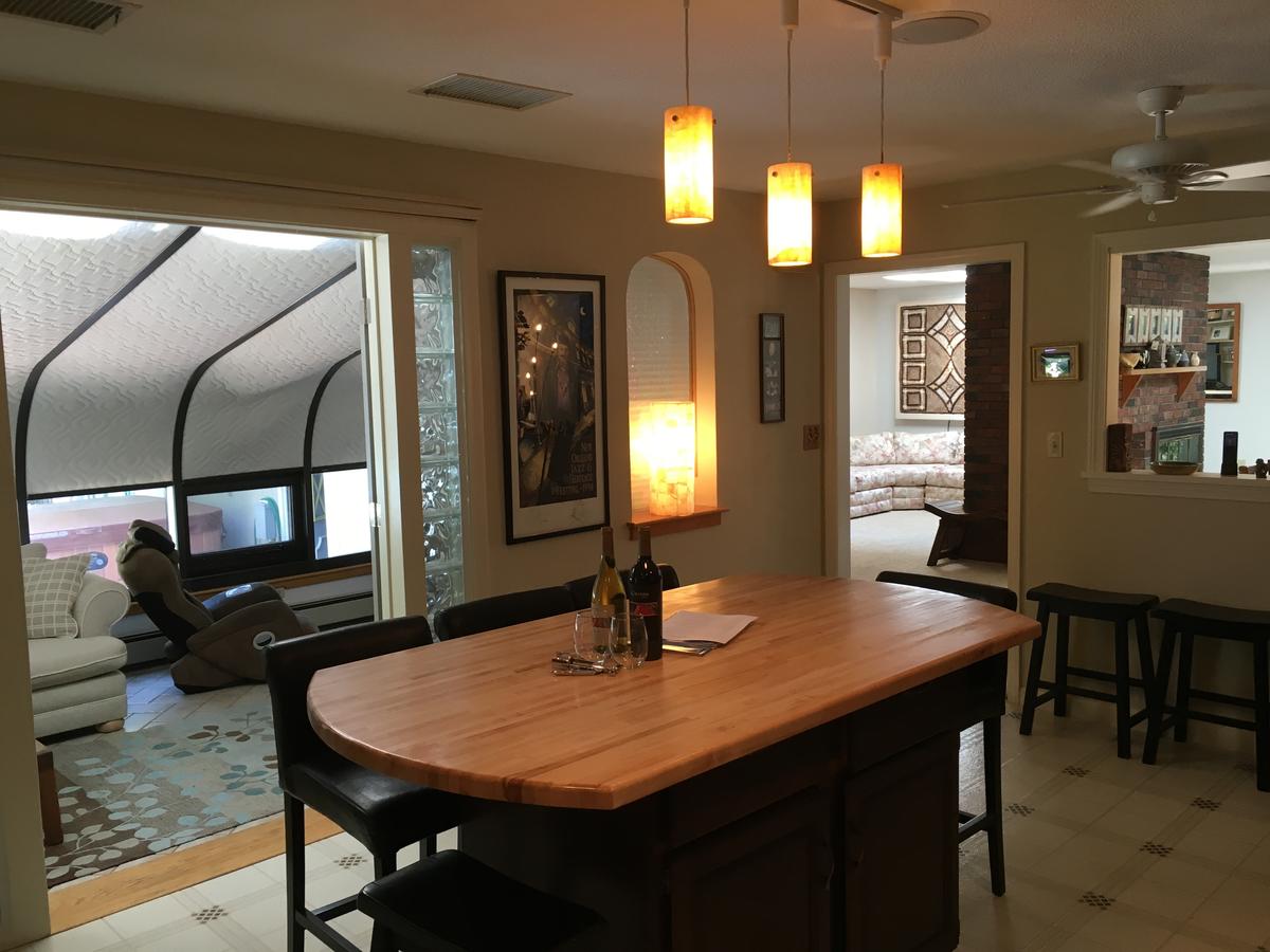 Andys Retreat Heated Pool - thumb 6