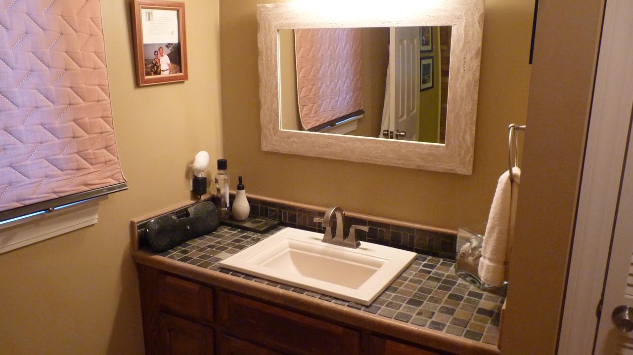 Andys Retreat Heated Pool - thumb 16