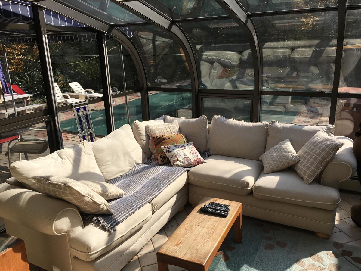 Andys Retreat Heated Pool - thumb 13