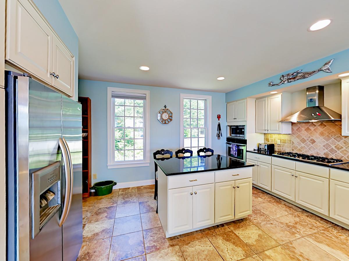 7 Spyglass Hill Rd Home - thumb 4