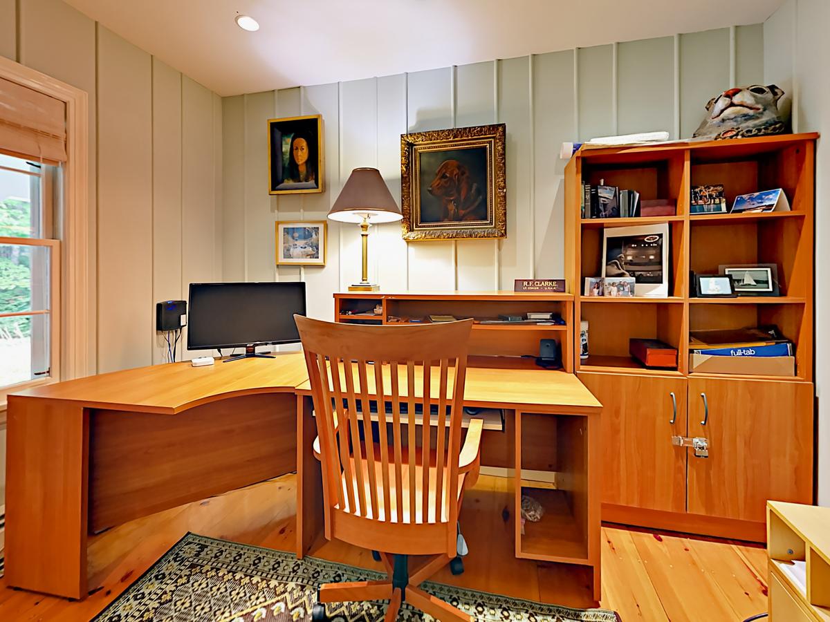 60 Middle Rd House - thumb 18