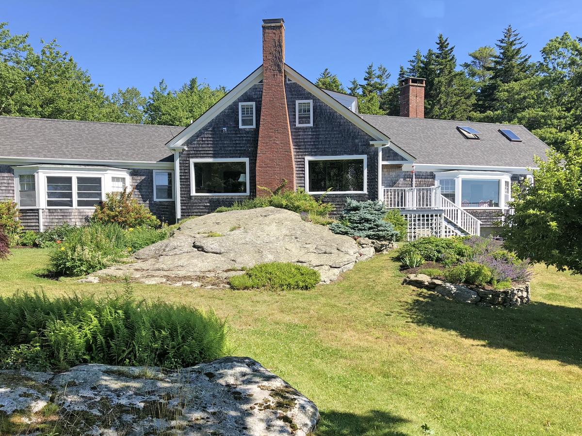 60 Middle Rd House - thumb 24