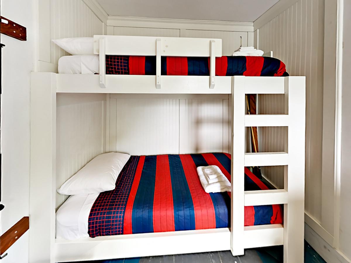 19 Hill Road Home - thumb 11