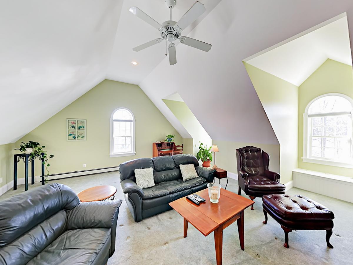 7 Apple Hill Lane Home - thumb 22