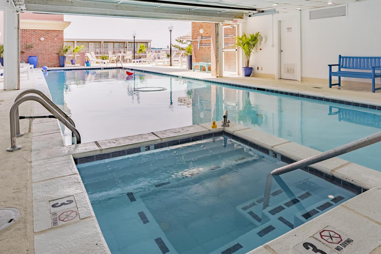 Dunes Manor Hotel & Dunes Suites - thumb 6