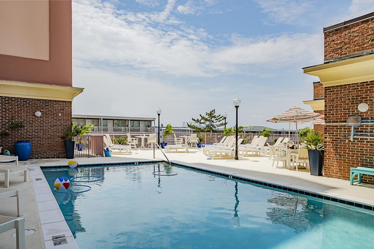 Dunes Manor Hotel & Dunes Suites - thumb 23