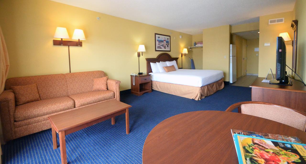 Bonita Beach Hotel - thumb 1