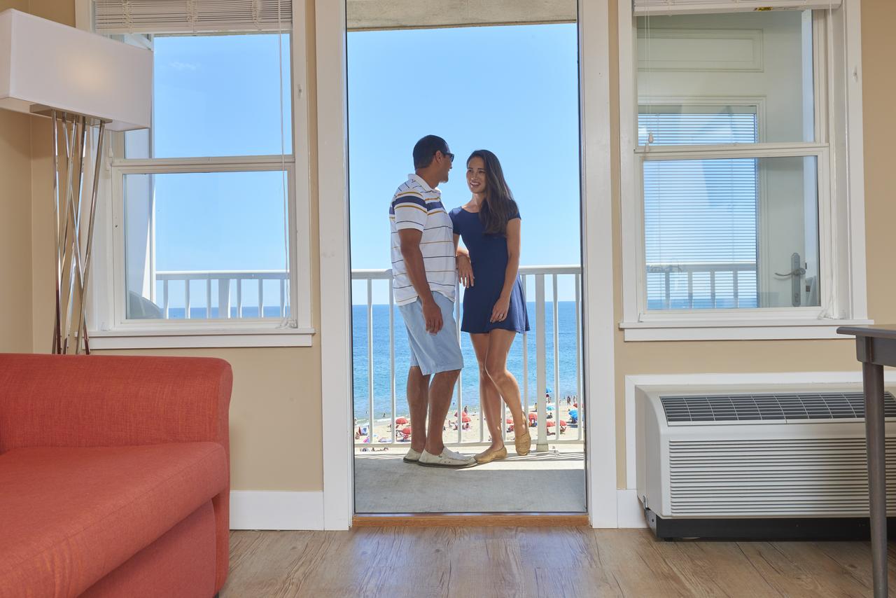 Commander Hotel & Suites - thumb 39