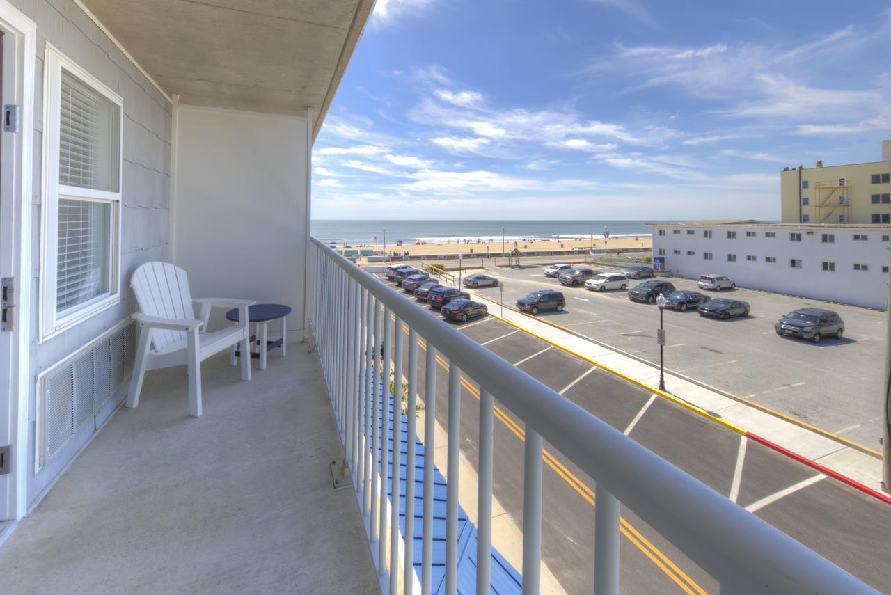 Commander Hotel & Suites - thumb 26