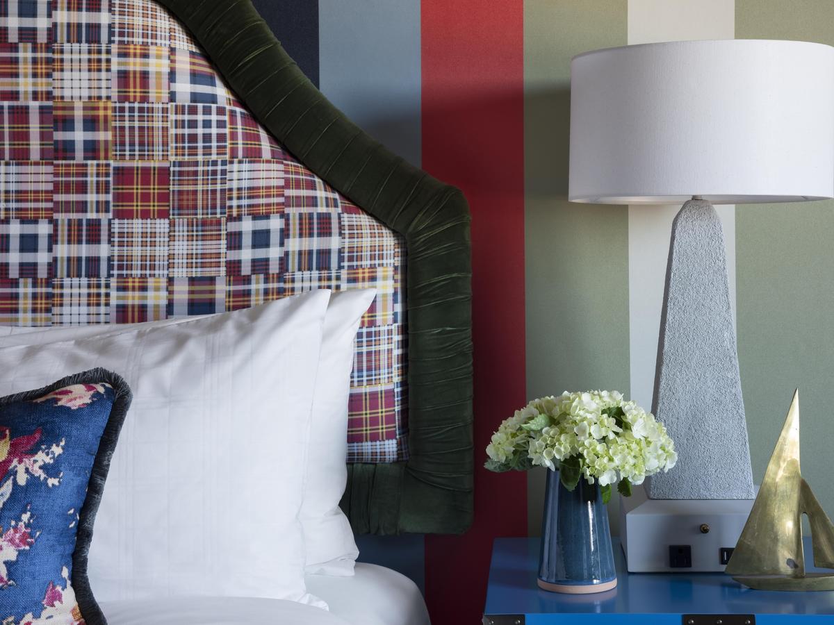 Graduate Annapolis - thumb 13