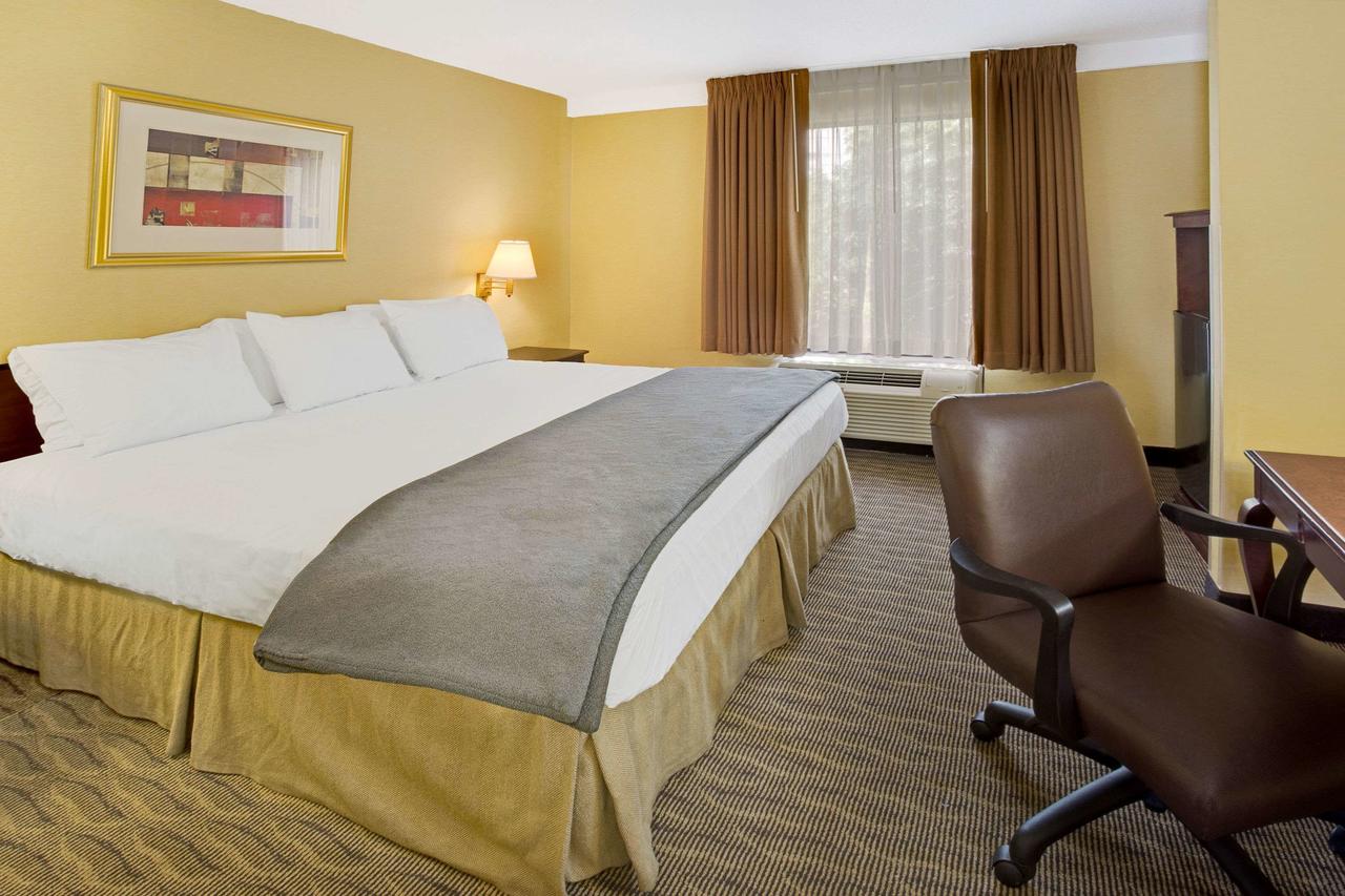 Days Inn By Wyndham Silver Spring - thumb 9