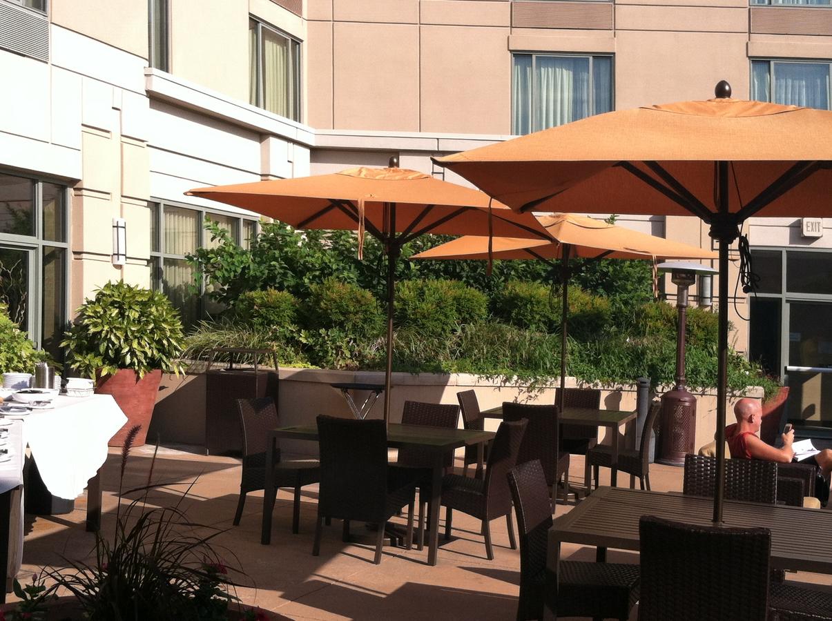 Courtyard Silver Spring Downtown - thumb 23