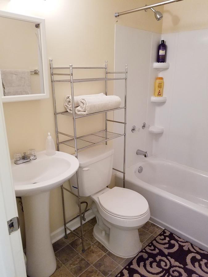 Private Basement Apartment Near BWI/Baltimore - thumb 9