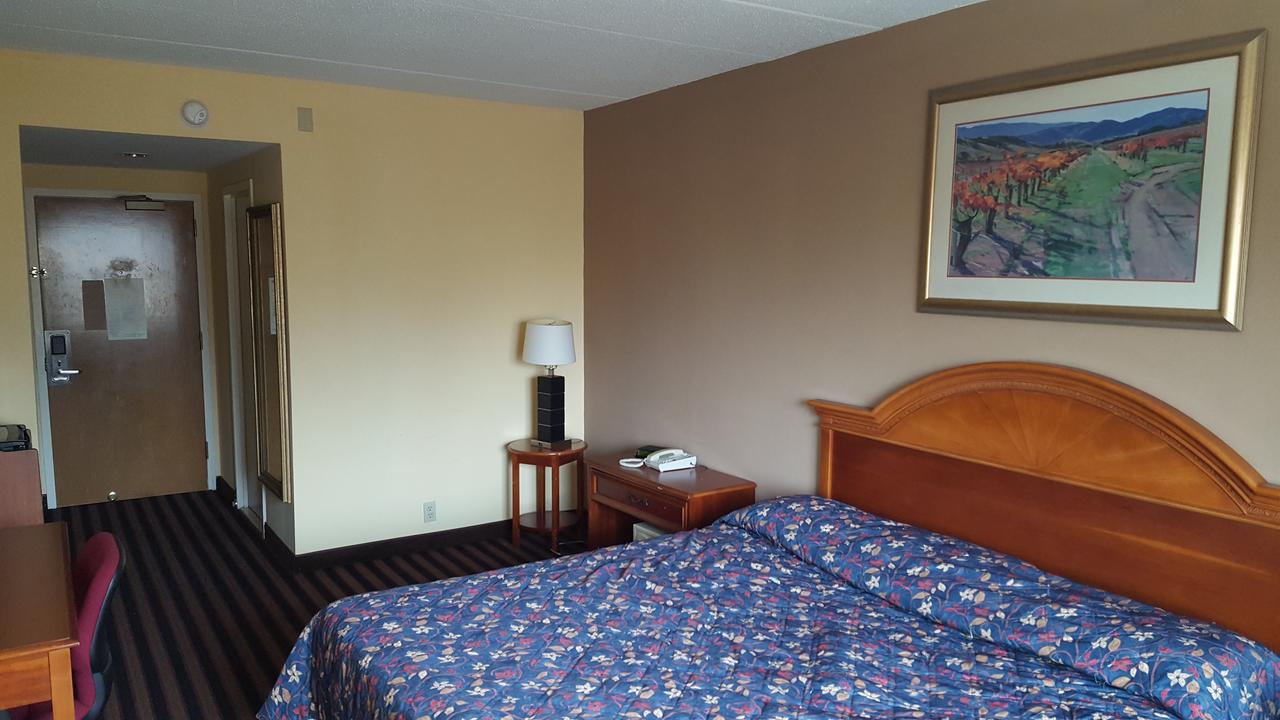 Northeast Garden Inn - thumb 1