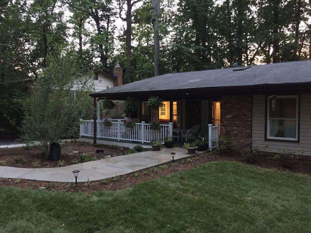Zero Steps Close To Washigton,DC And Leisure World - thumb 1