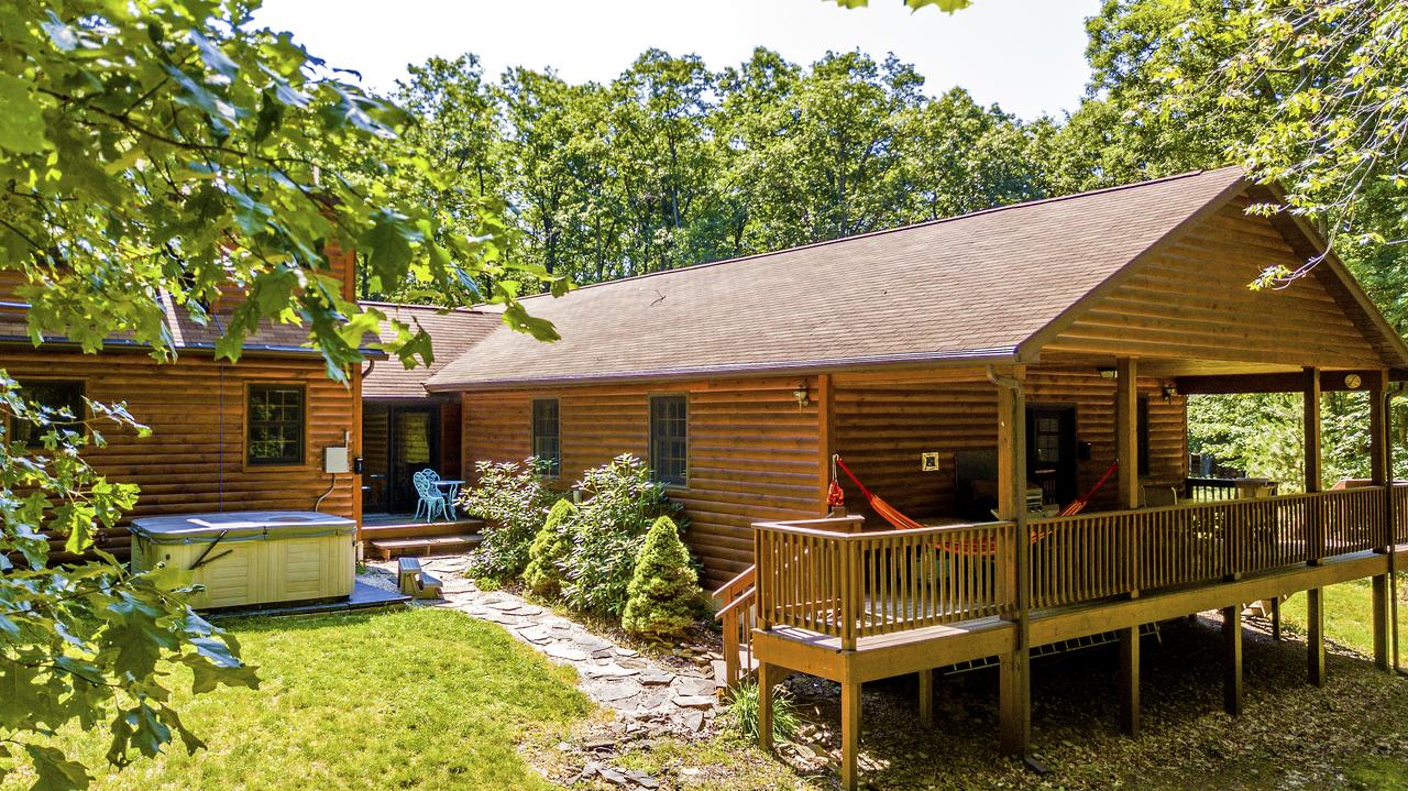 Grey Wolf Three-Bedroom Holiday Home - thumb 9