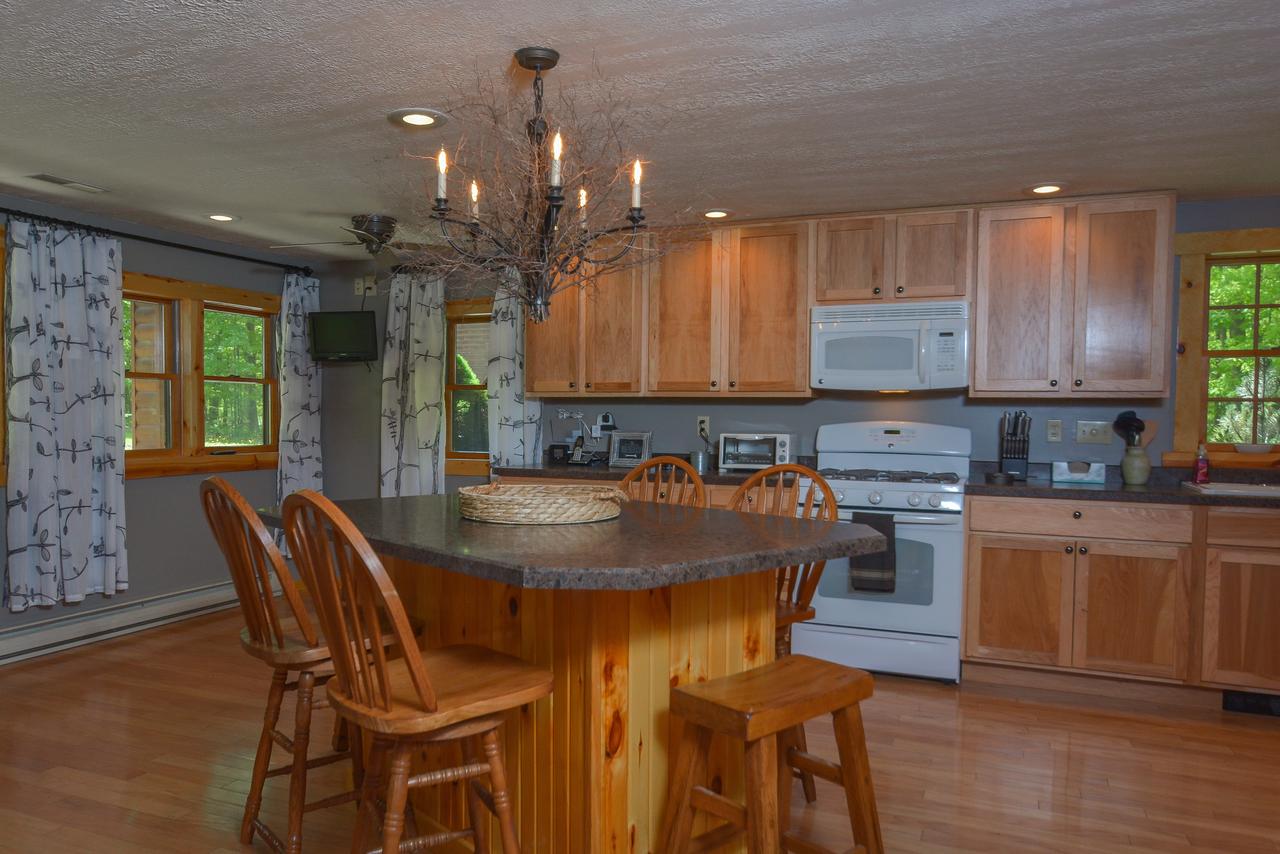 Grey Wolf Three-Bedroom Holiday Home - thumb 10