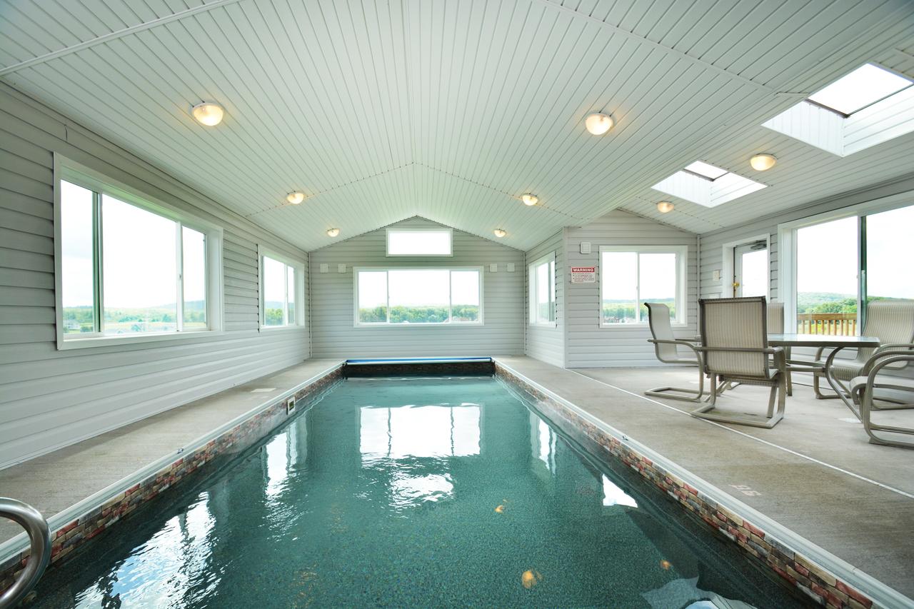 Greens At The Lake Five-Bedroom Holiday Home - thumb 24