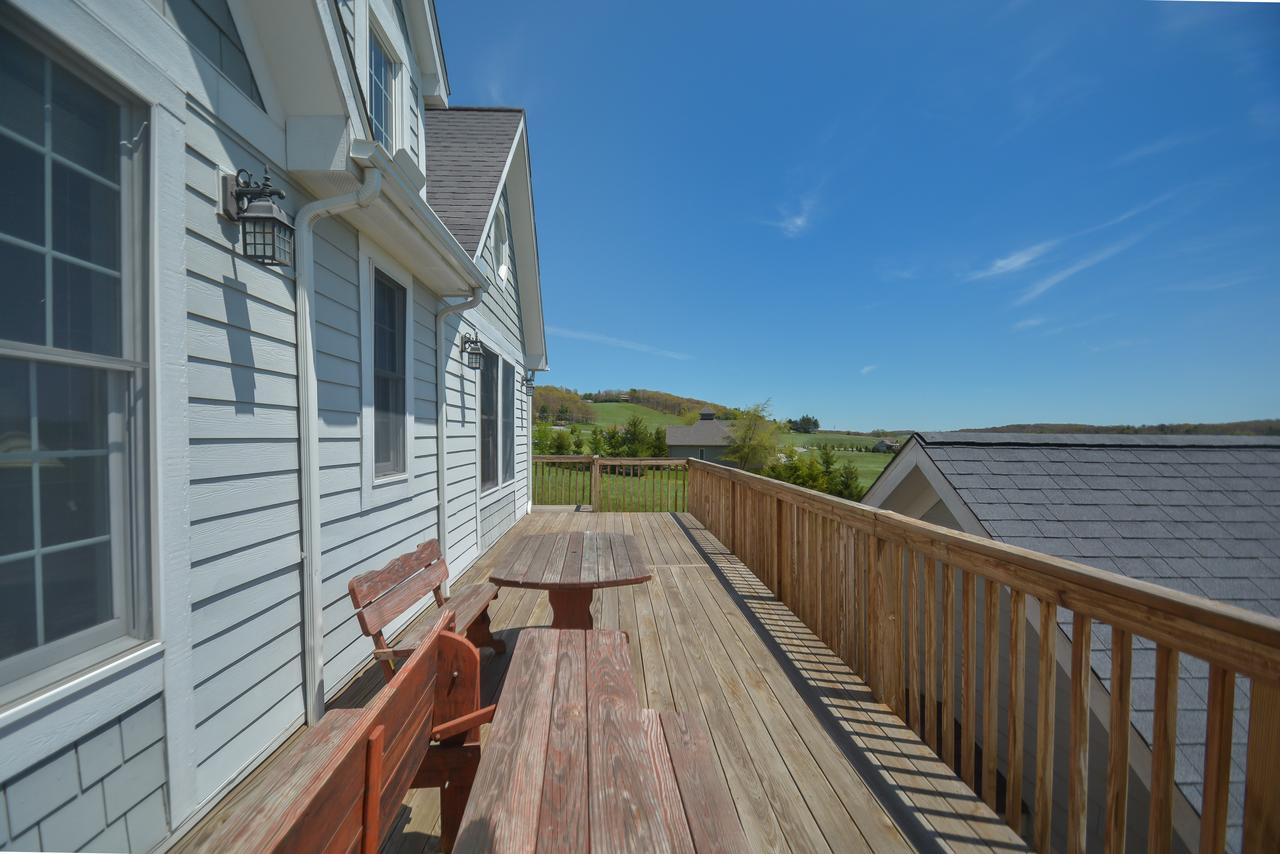 Greens At The Lake Five-Bedroom Holiday Home - thumb 9