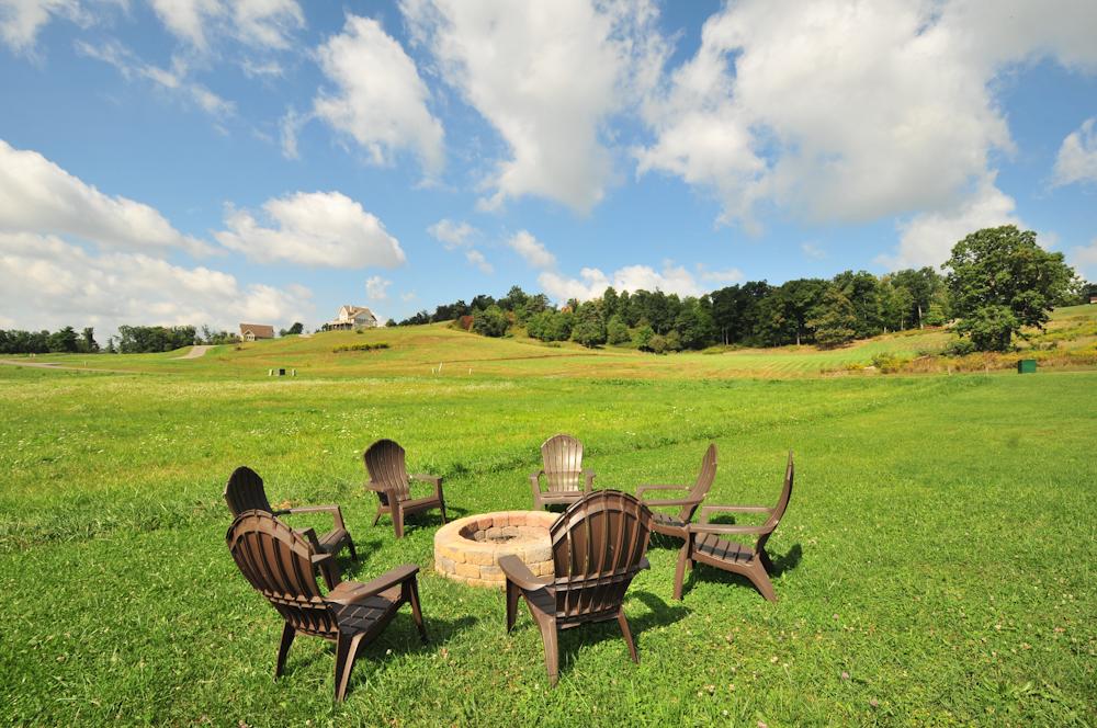 Greens At The Lake Five-Bedroom Holiday Home - thumb 10