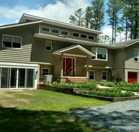 Kingsbay Waterside Retreat - USA Accommodation