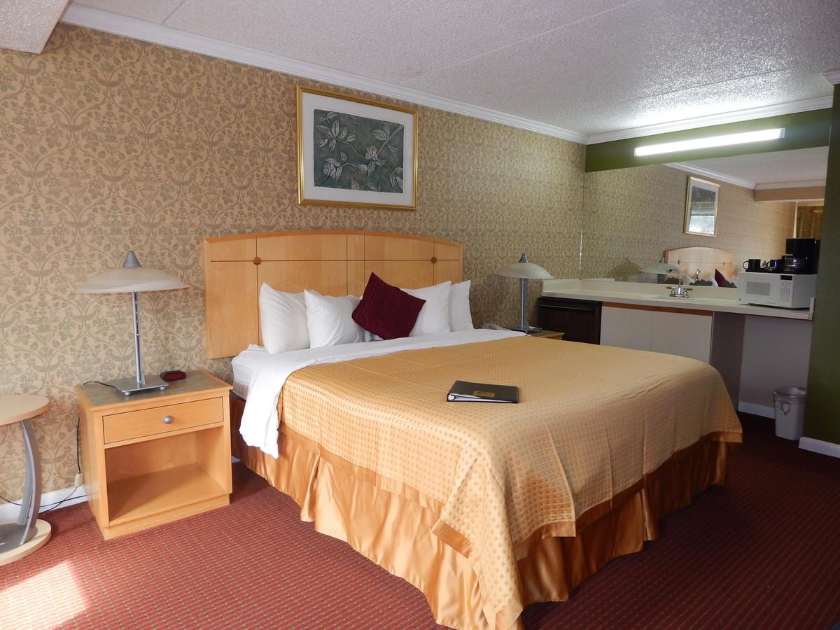 The Admiralty Inn & Suites - thumb 27
