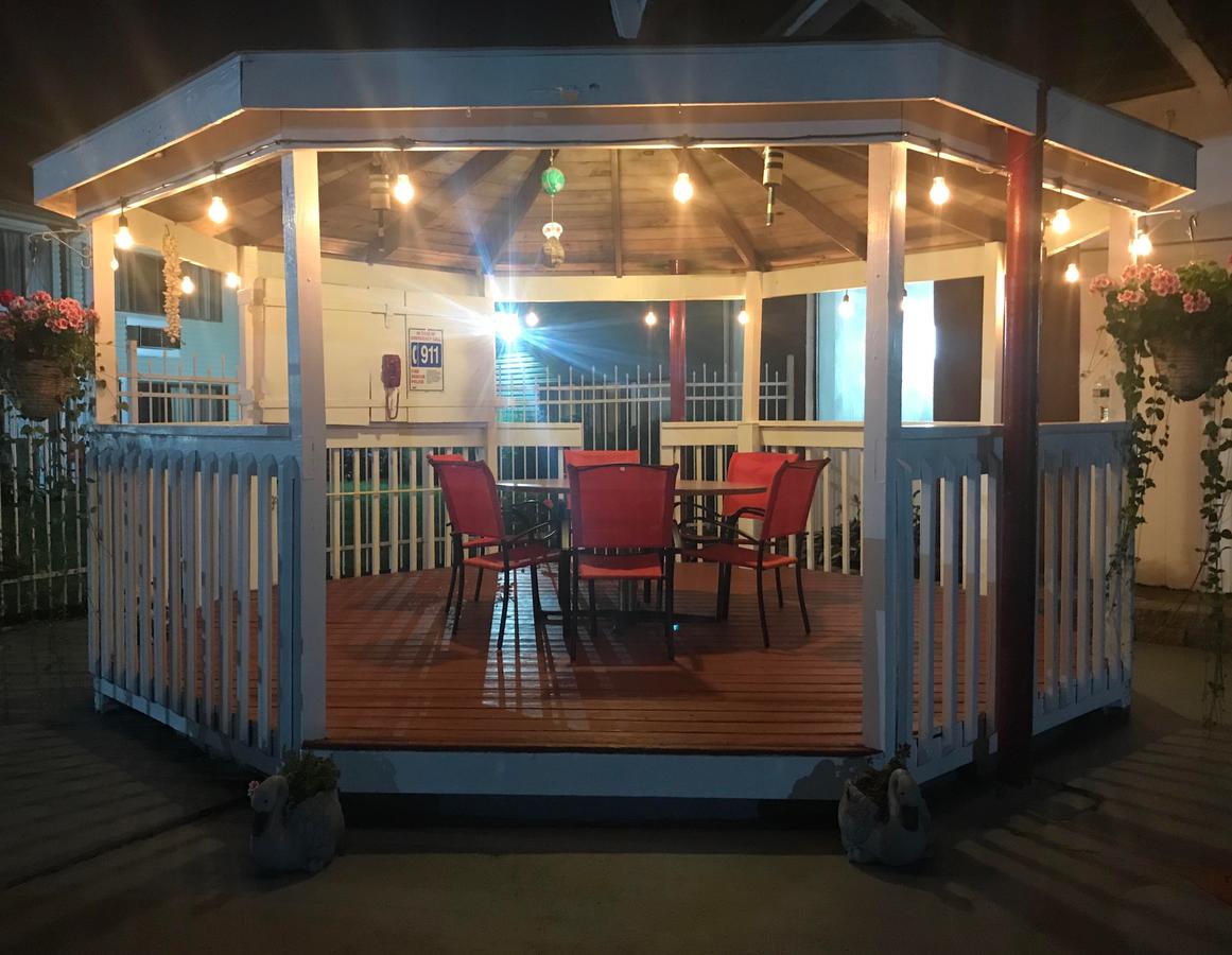 The Admiralty Inn & Suites - thumb 11