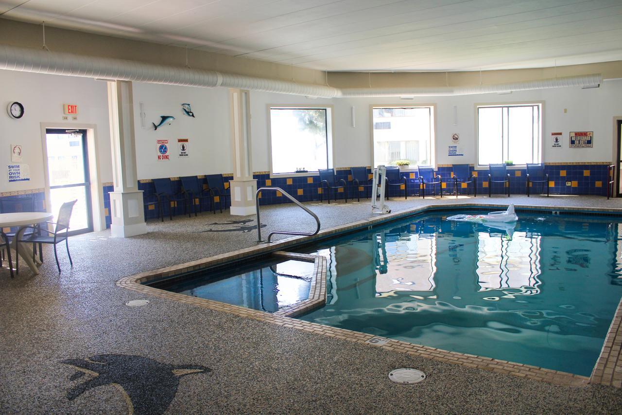 The Admiralty Inn & Suites - thumb 0