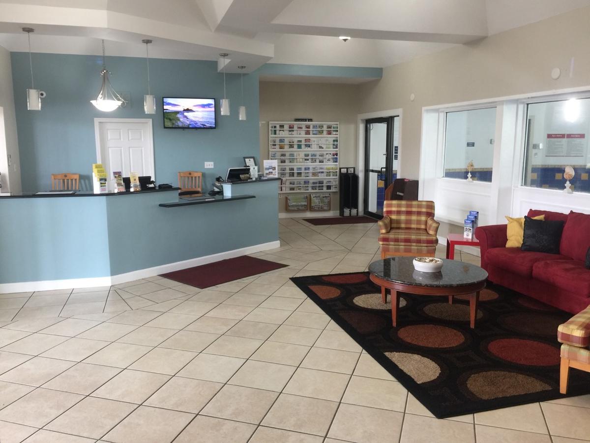 The Admiralty Inn & Suites - thumb 13