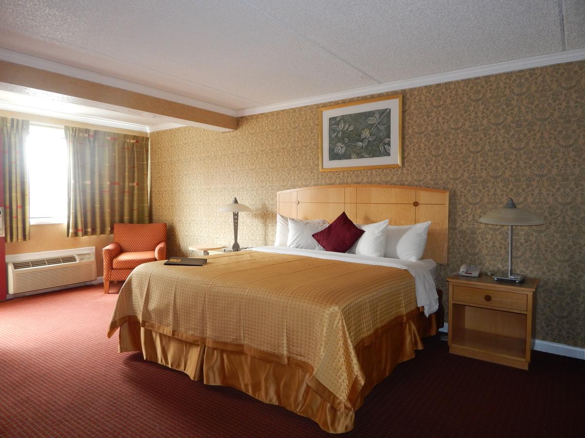 The Admiralty Inn & Suites - thumb 35