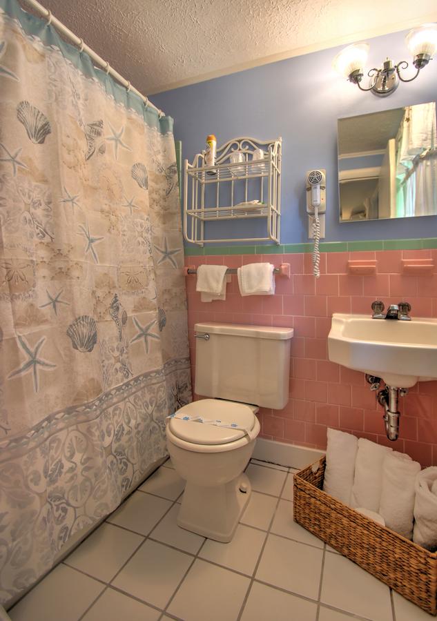 Sandy Neck Motel - thumb 3