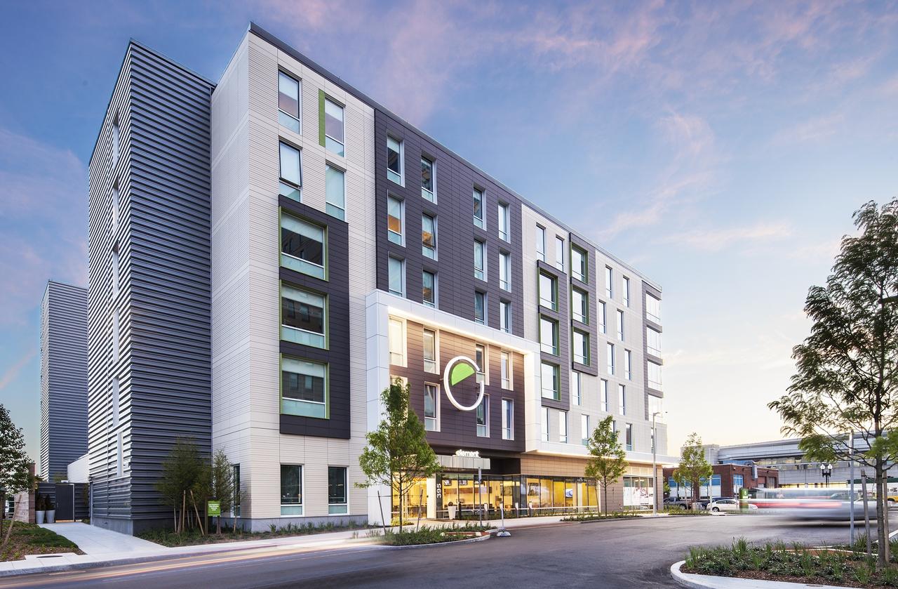 Element Boston Seaport District - thumb 1