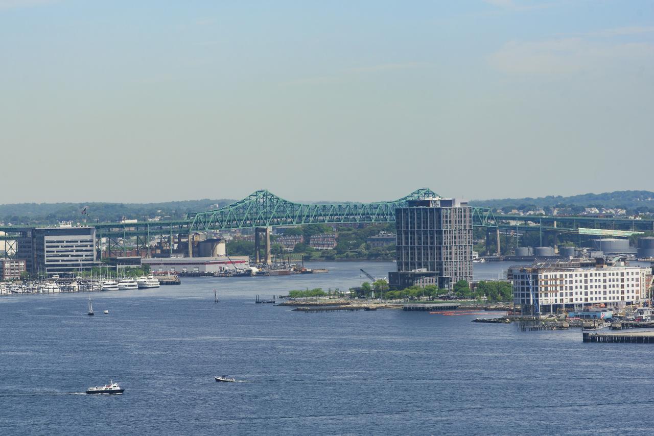 Renaissance Boston Waterfront Hotel - thumb 20