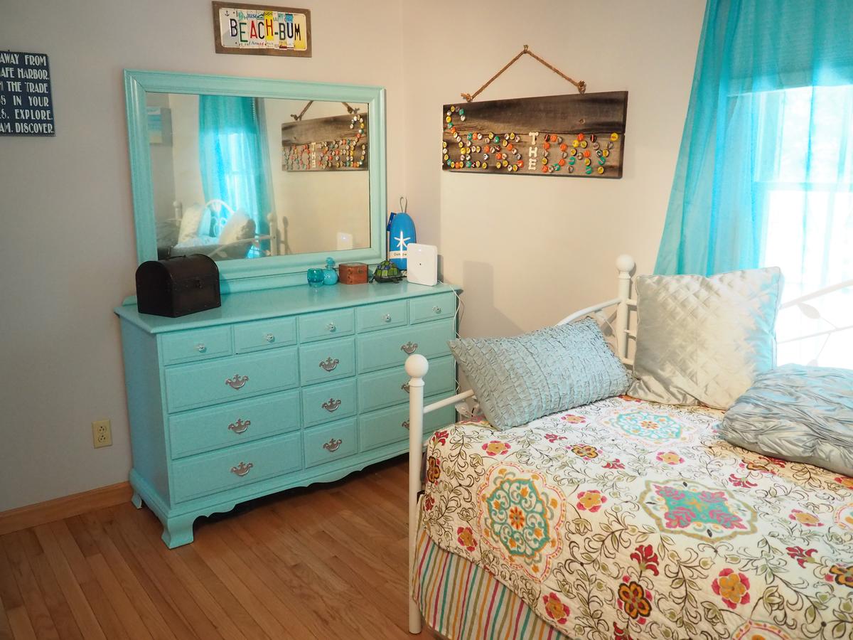 Cozy Cottage-5 Minute Walk To Priscilla Beach - thumb 7