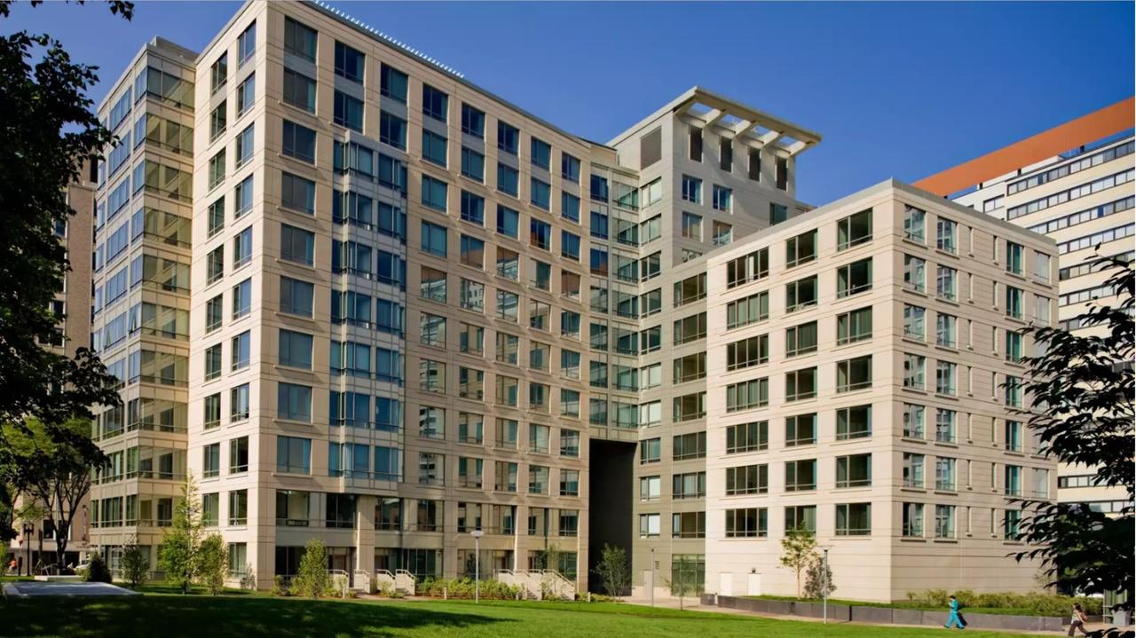 Global Luxury Suites Mass General Hospital - thumb 10