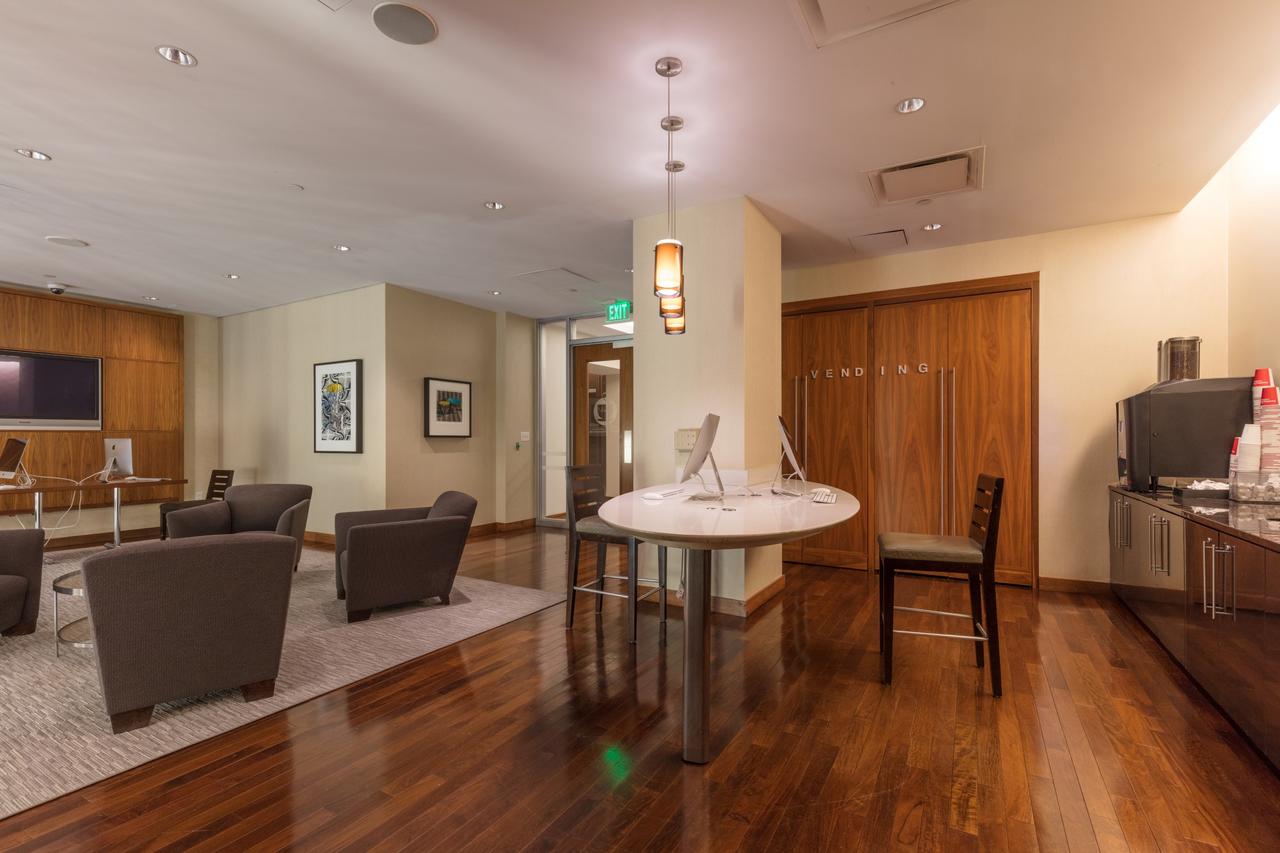 Churchill Living Washington Street - thumb 3